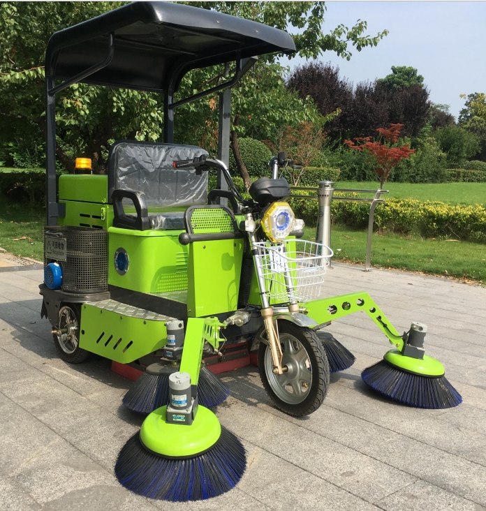street-sweeper-for-sale-3